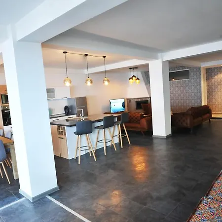 Apartment Lagadin Lakeview *