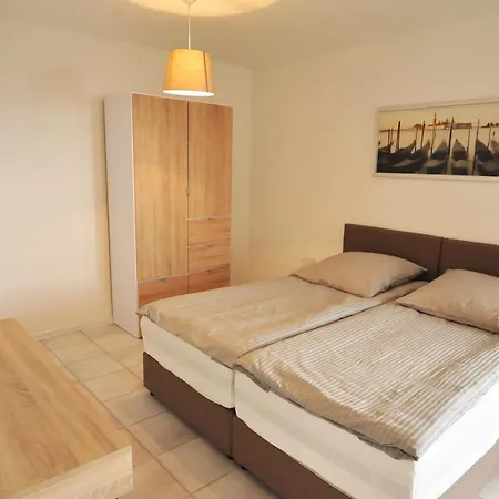 Apartment Lagadin Lakeview